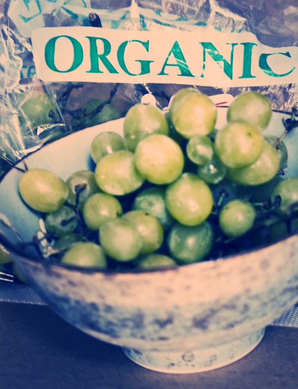 Food on Your Face : Why You Should Go Organic