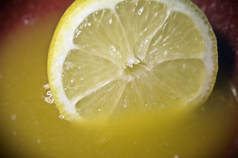 Homemade Applesauce: Face Mask, Shampoo, and Deeeelish Dish