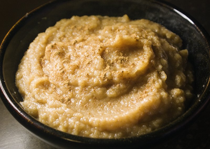 Homemade Applesauce: Face Mask, Shampoo, and Deeeelish Dish