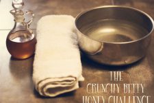 Wash Your Face With Honey: Take the Crunchy Betty Honey Challenge! 1