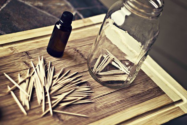 making flavored toothpicks