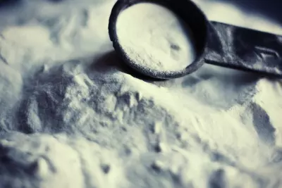 5 Foods You Have In Your Kitchen That Should Be In Your Hair 5