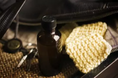 This IS a Secret: Carry-Along Freshener/Deodorizer 1